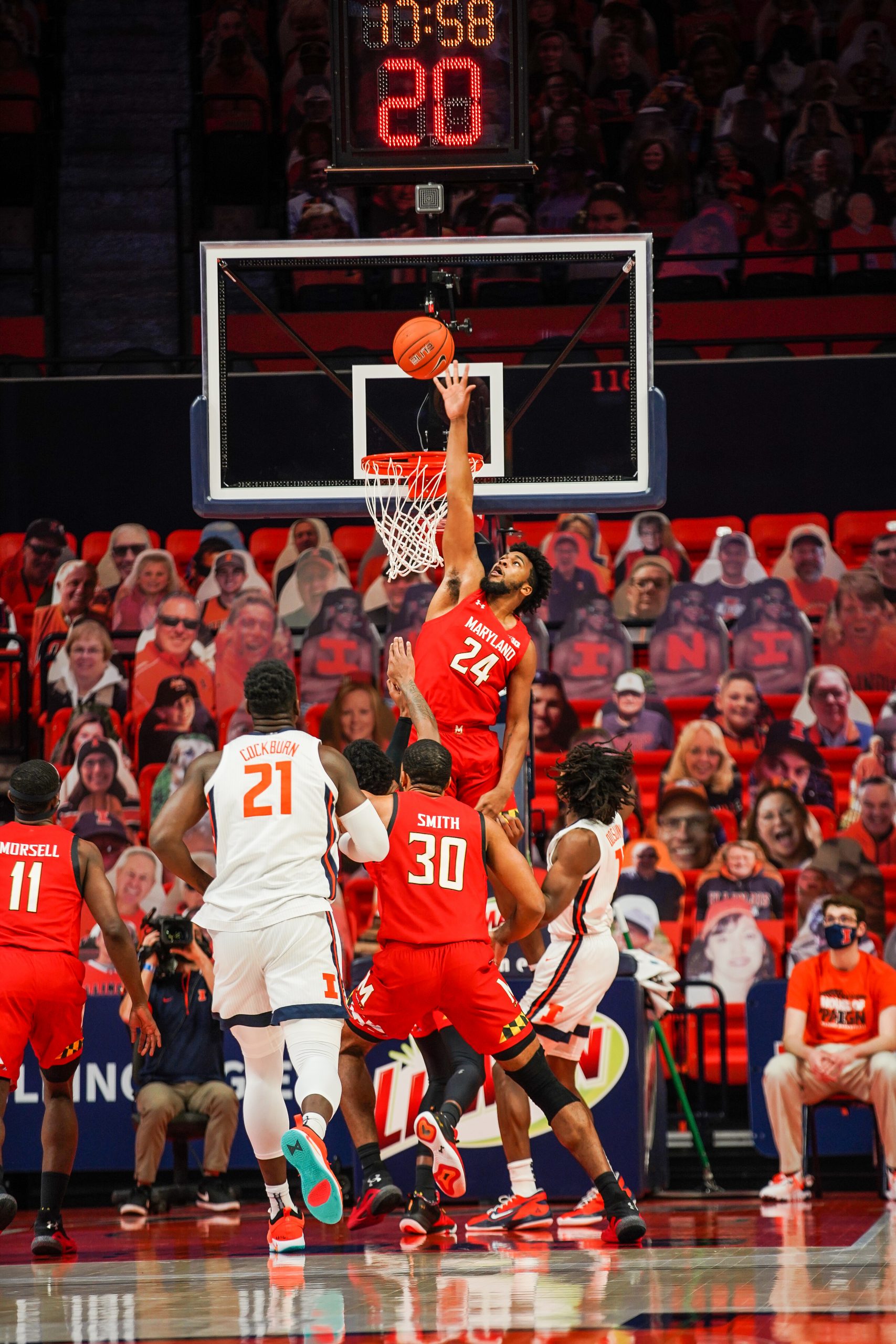 Cold shooting catches up to Illini in upset loss to Terps, 66-63