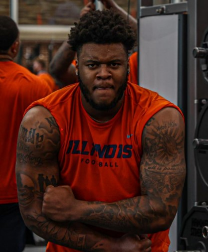 Illini’s ‘Hulk’, DE Keith Randolph, Transforms His Body and Hopefully His On-Field Results in Upcoming Season