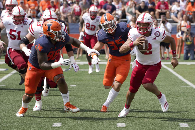 Newton & Randolph Provide Foundation For Illini Defensive Line Future