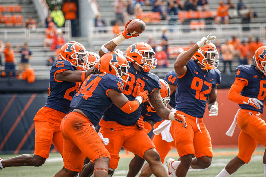 Centralized Following: Brightest Future of Illini Defensive Shown Up ...