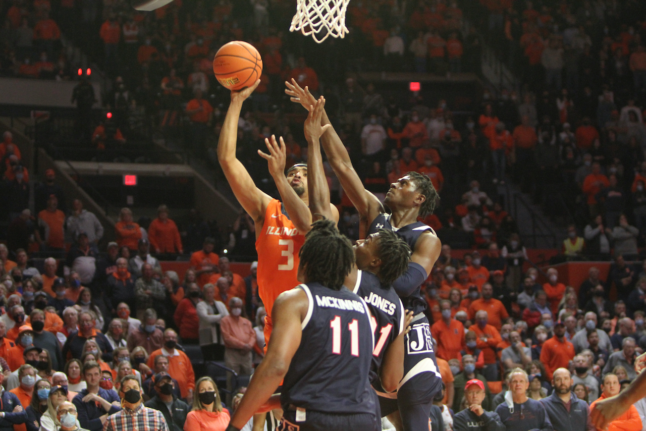 Illini use makeshift lineup to manhandle Jackson State in season opener, 71-47