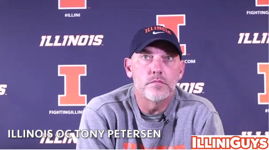 Watch: Illini Offensive Coordinator Tony Petersen weekly press conference