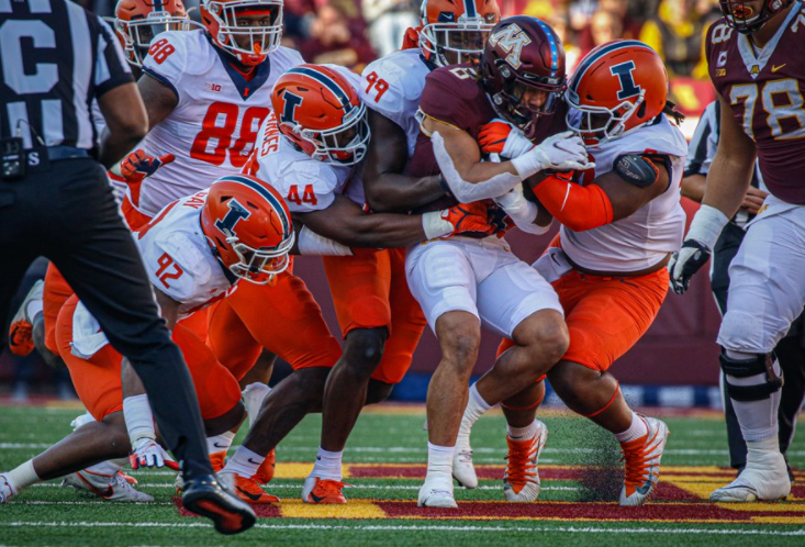 Illini defense clamps down on #20 Gophers to score historic upset, 14-6