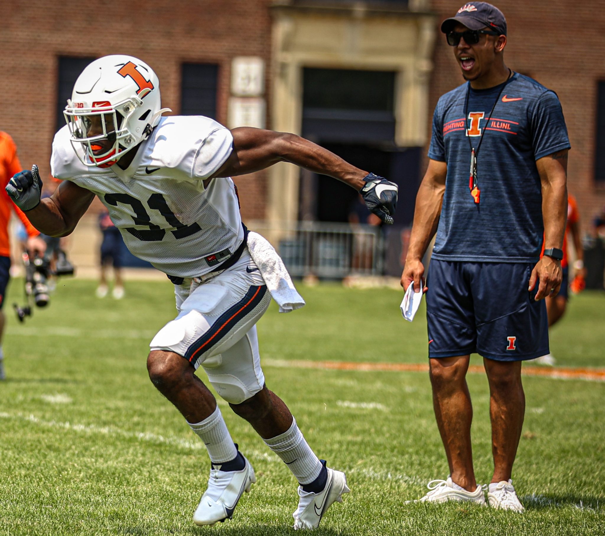 Illinois Agrees To Multi Year Extension With Defensive Coordinator Ryan 