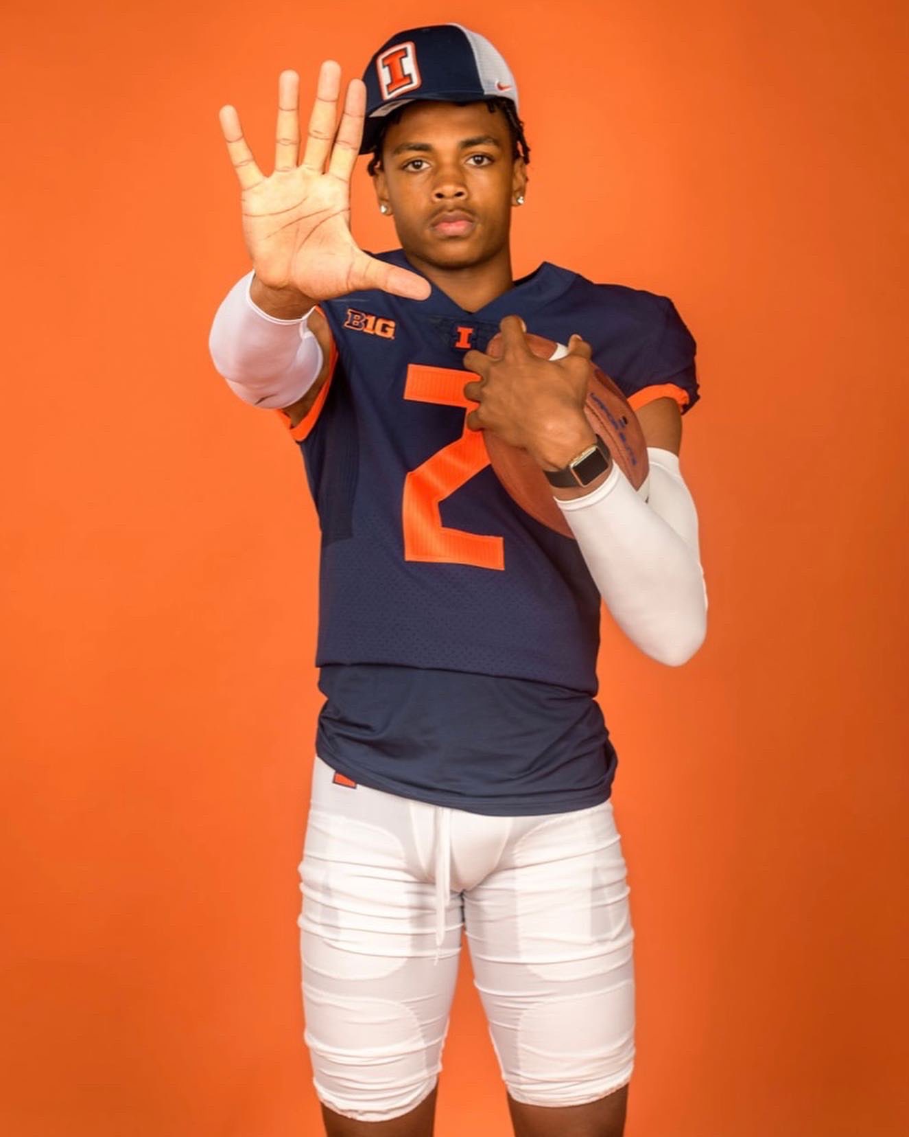Recruiting: Talented Defensive Back Prospect Makes Second Visit To Illinois Campus This Weekend