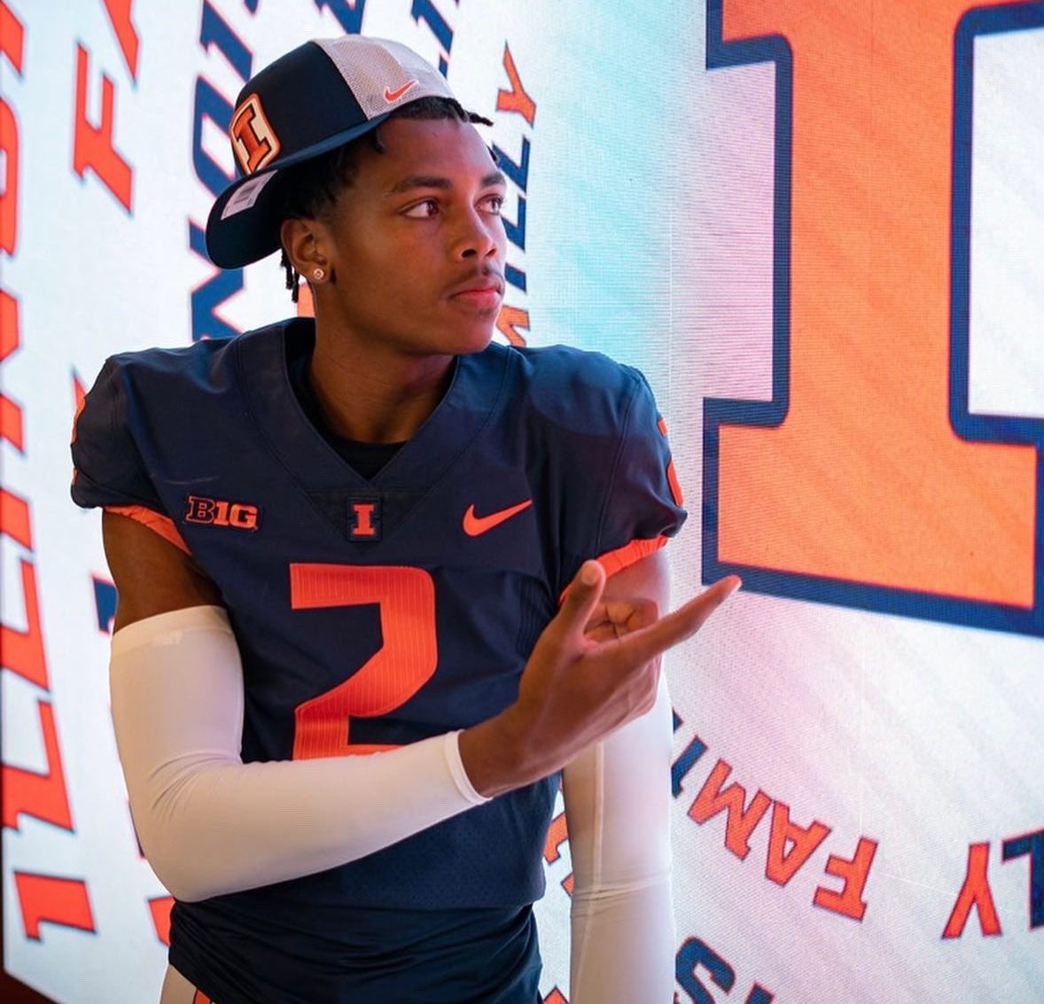 Recruiting: New Jersey Native Saboor Karriem Commits To Illinois