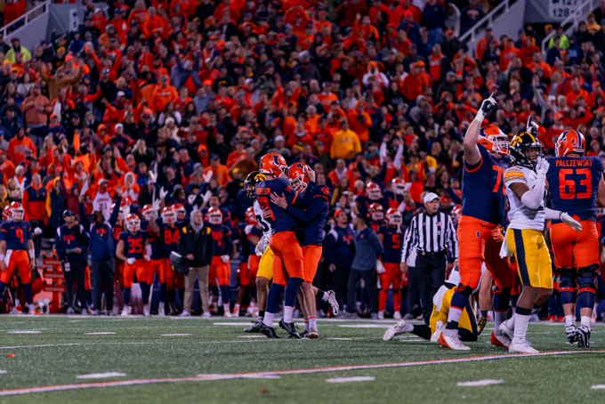 Illini Ranked in Associated Press Top 25 For First Time in 11 Years