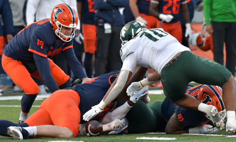 Illini Slide to #21 in Latest College Football Playoff Rankings