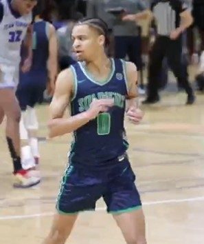 Illinois Extends Offer to Mikey Lewis West Coast Guard