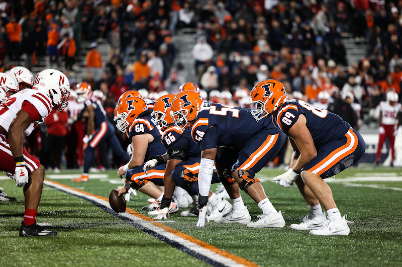 Barry Lunney Jr. Attributes Illini Short-Yardage Issues on Poor Play Calls & Poor Execution: ‘That’s a bad combination’