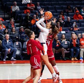Illini Easily Take Care of Rutgers In First Game Without Jada Peebles