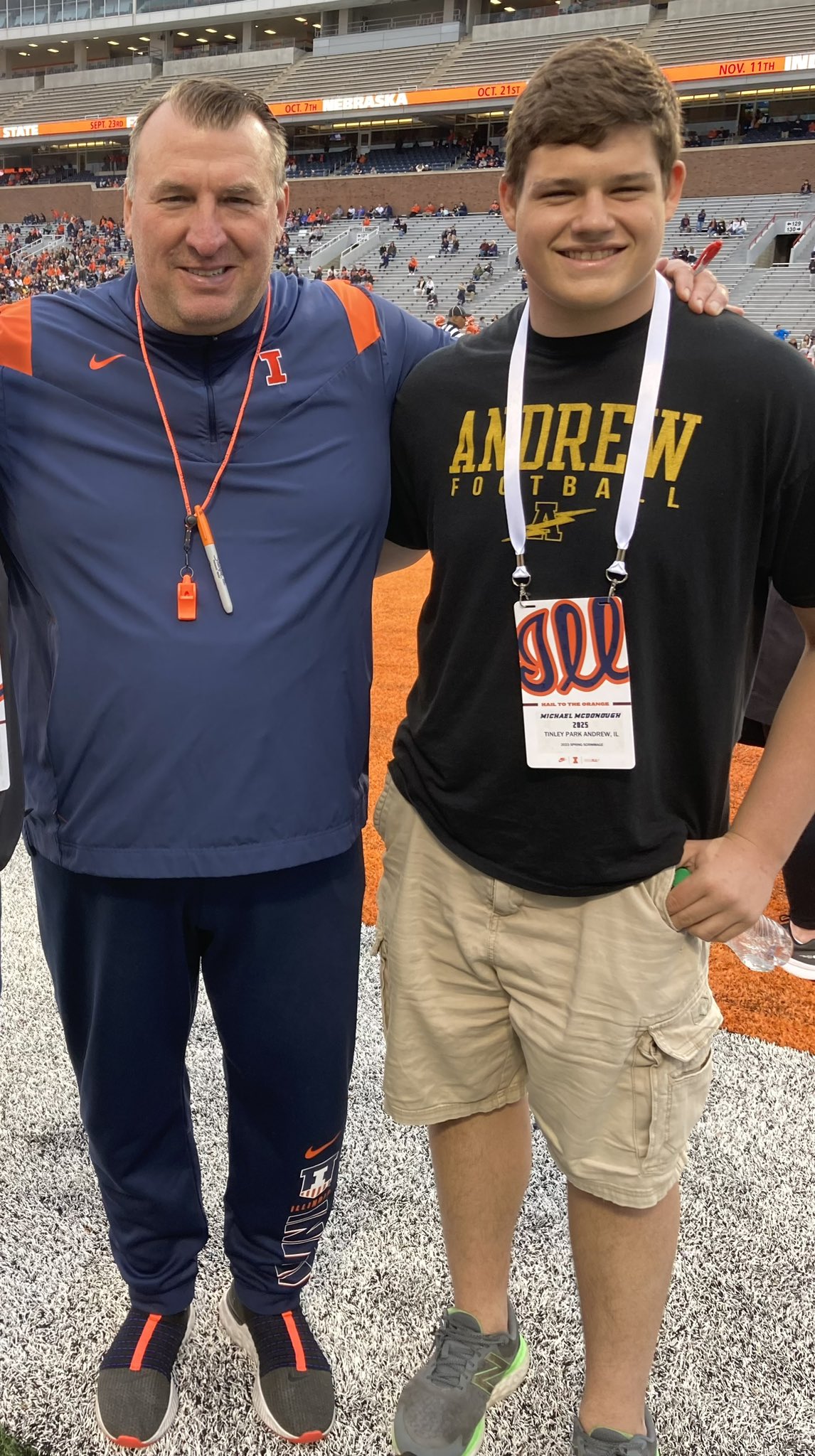 Ked's Recruiting Roundup - 2025 OL McDonough Commits To Illini