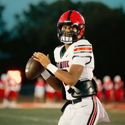 The Farrell Files Illinois - Key QB Targets & Illini Making the Cut for a Chicagoland Star