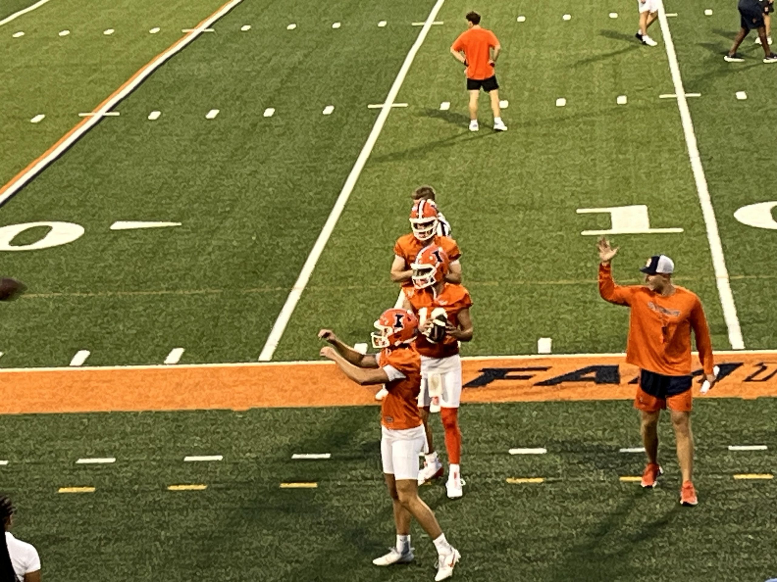 Illini Football 2024 Preseason Camp Practice Report #1 - Zakhari Franklin Fully Active For Individual Drills During Media Viewing