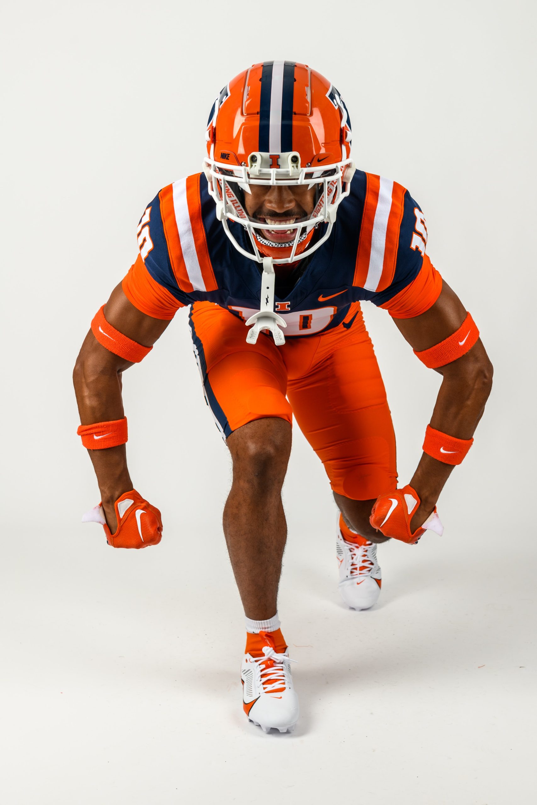 Illini Safeties Will Start with New Radio Communication in Helmet During 2024 Season