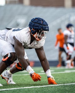 Practice Report No. 4 (Practice No. 11): ‘Illini Drill’ Gets Nasty & A New Center Emerges