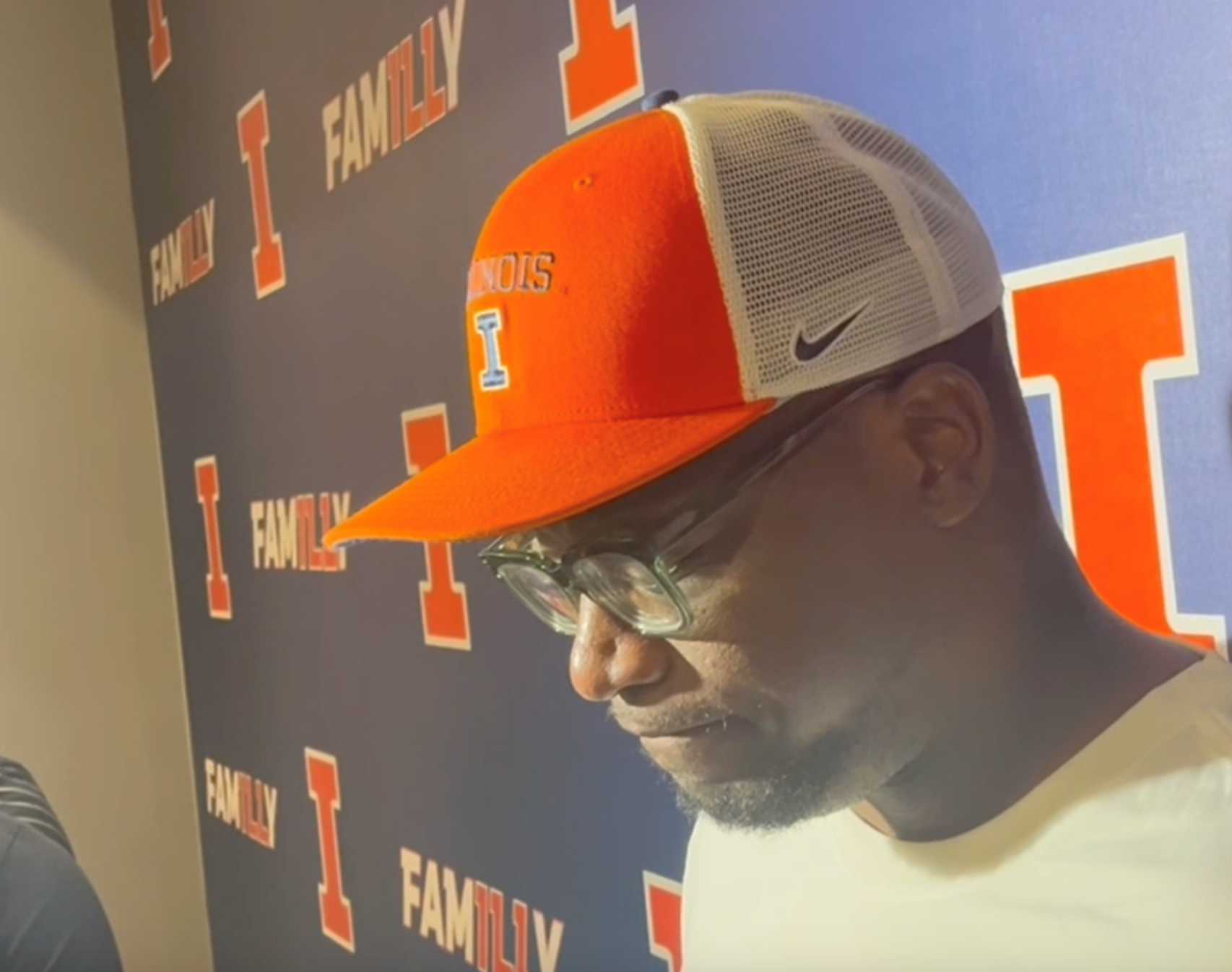 ‘It’s still been difficult’: Illini DC Aaron Henry Preparing Illinois for Big Ten Opener Despite Tragic Passing of Older Sister