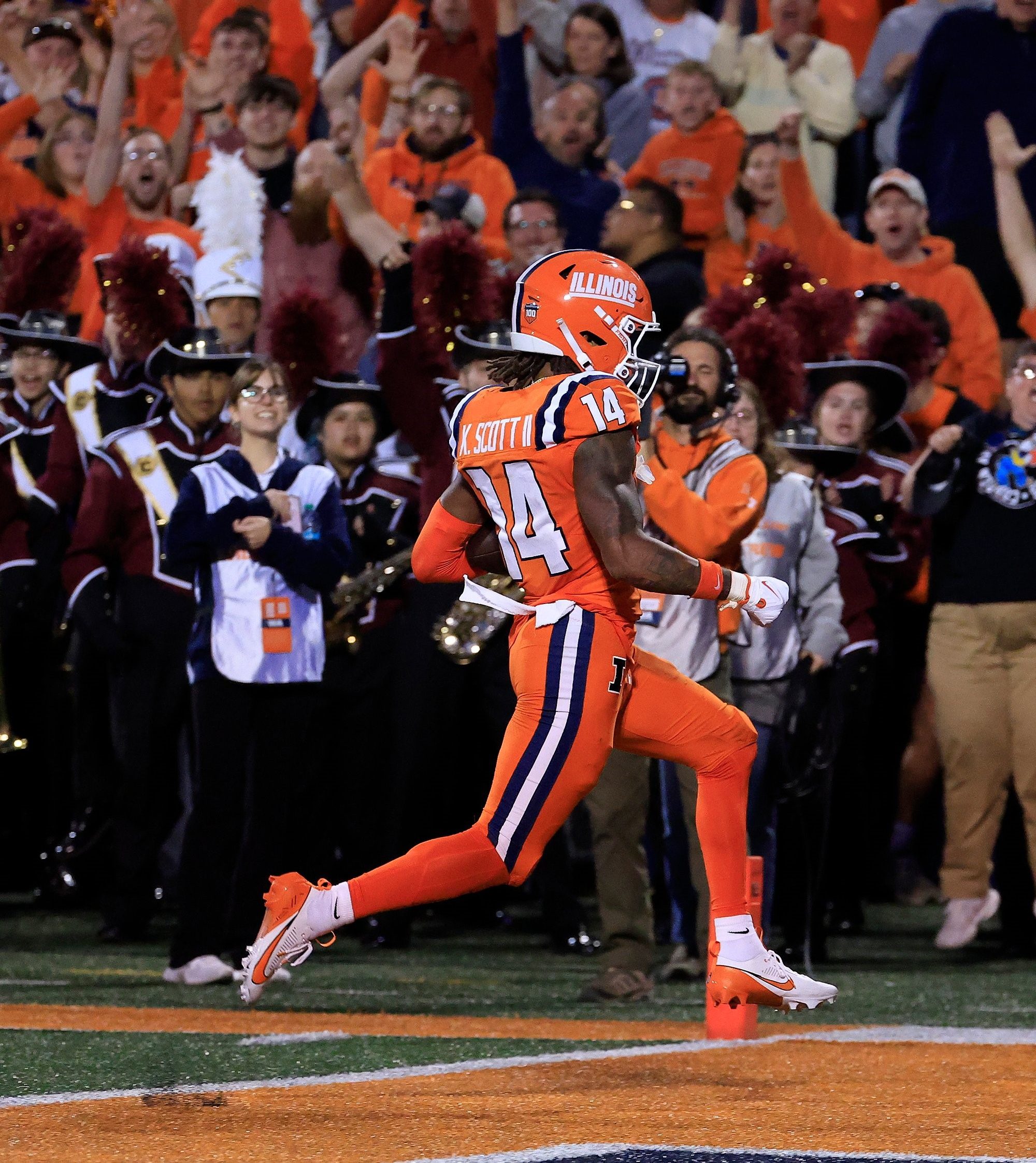 Heat Checks & Hail Marys - Illini Season Hit the 