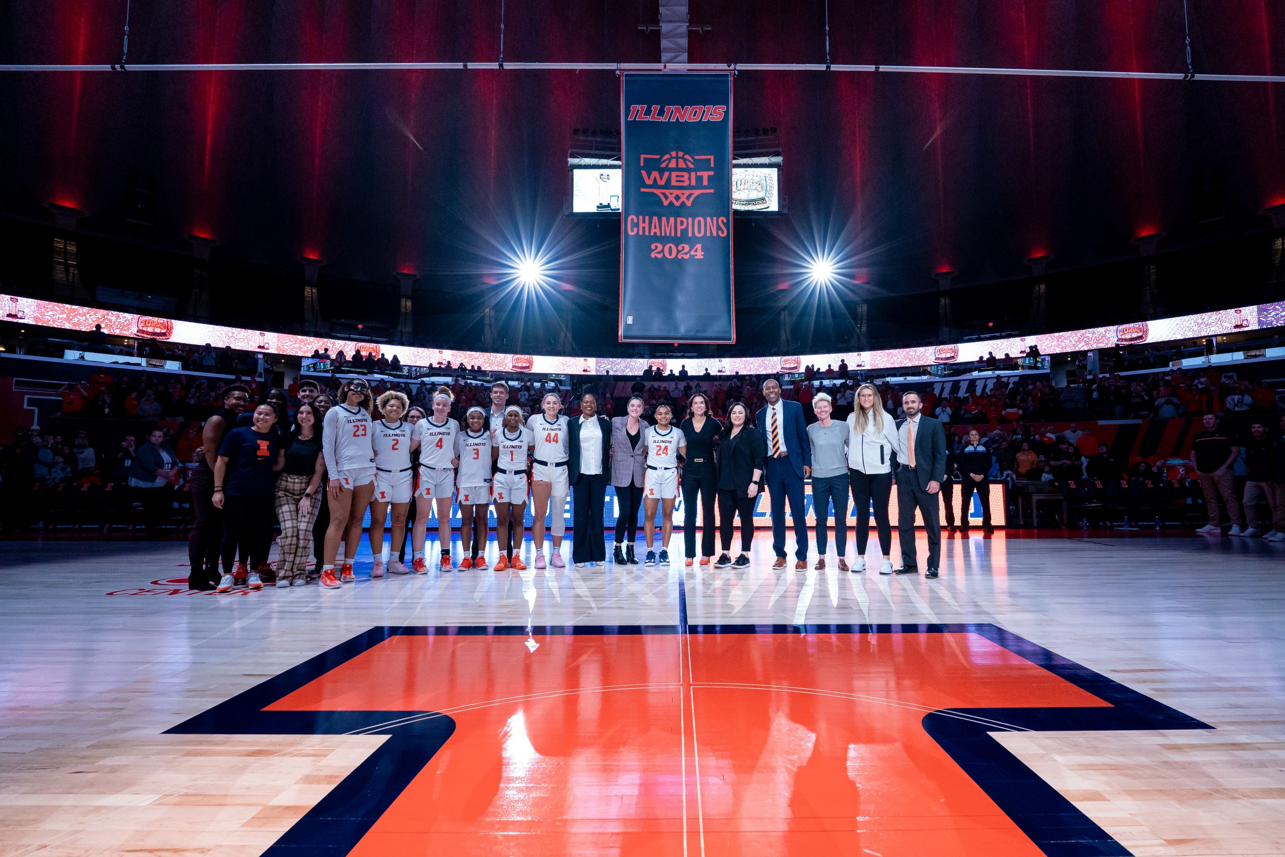 A Banner Night for Illinois Women's Basketball