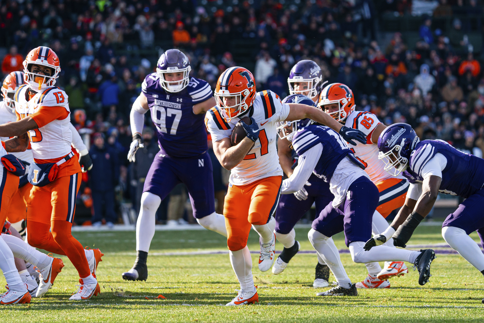 Quick Recap: Laughery's Career Day Keys #23 Illini's Wrigley Rout Over 'Cats