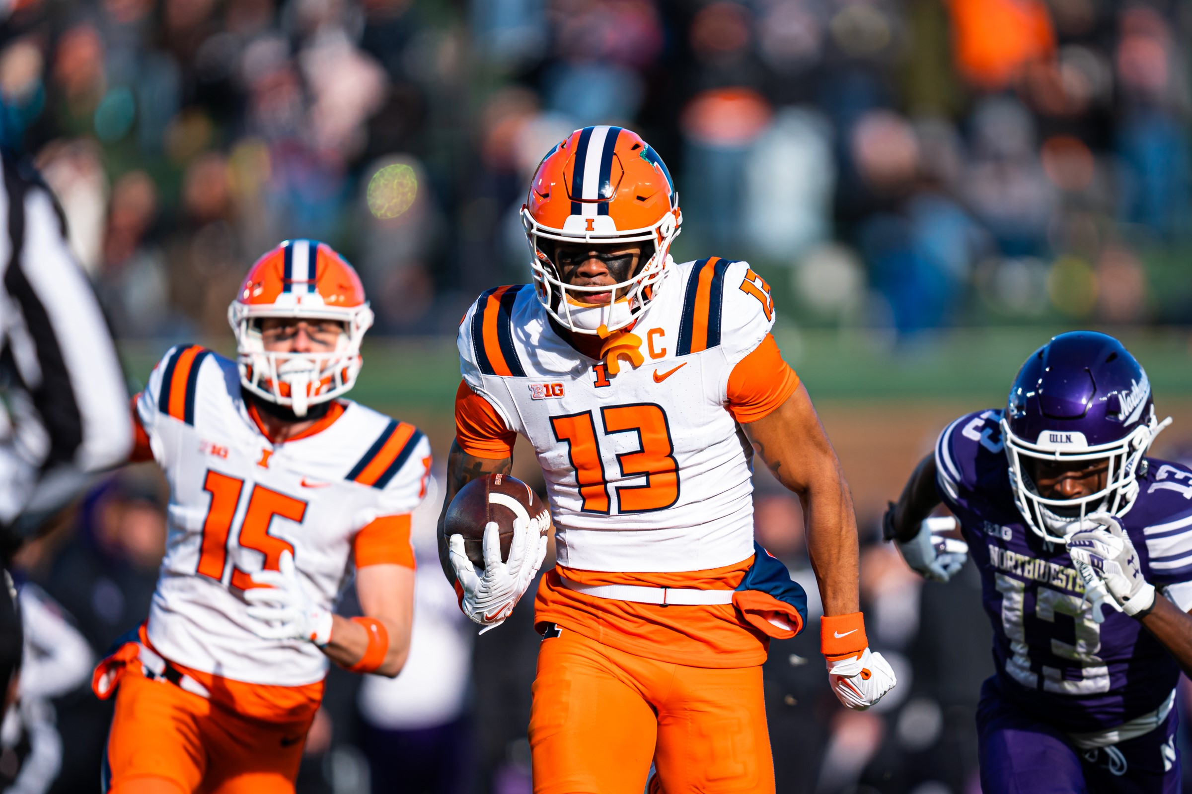 Stevens: “Greatness recognizing greatness” - Pat Bryant Breaks Illini Touchdown Record With Brandon Lloyd In Attendance