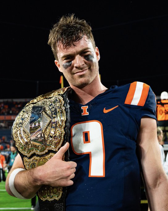 Heat Checks & Hail Marys - Two Questions: Was This the Greatest Week for Illini Fans & Was 2024 the Greatest Illini Football Season & Three Bold 2025 Illini Predictions