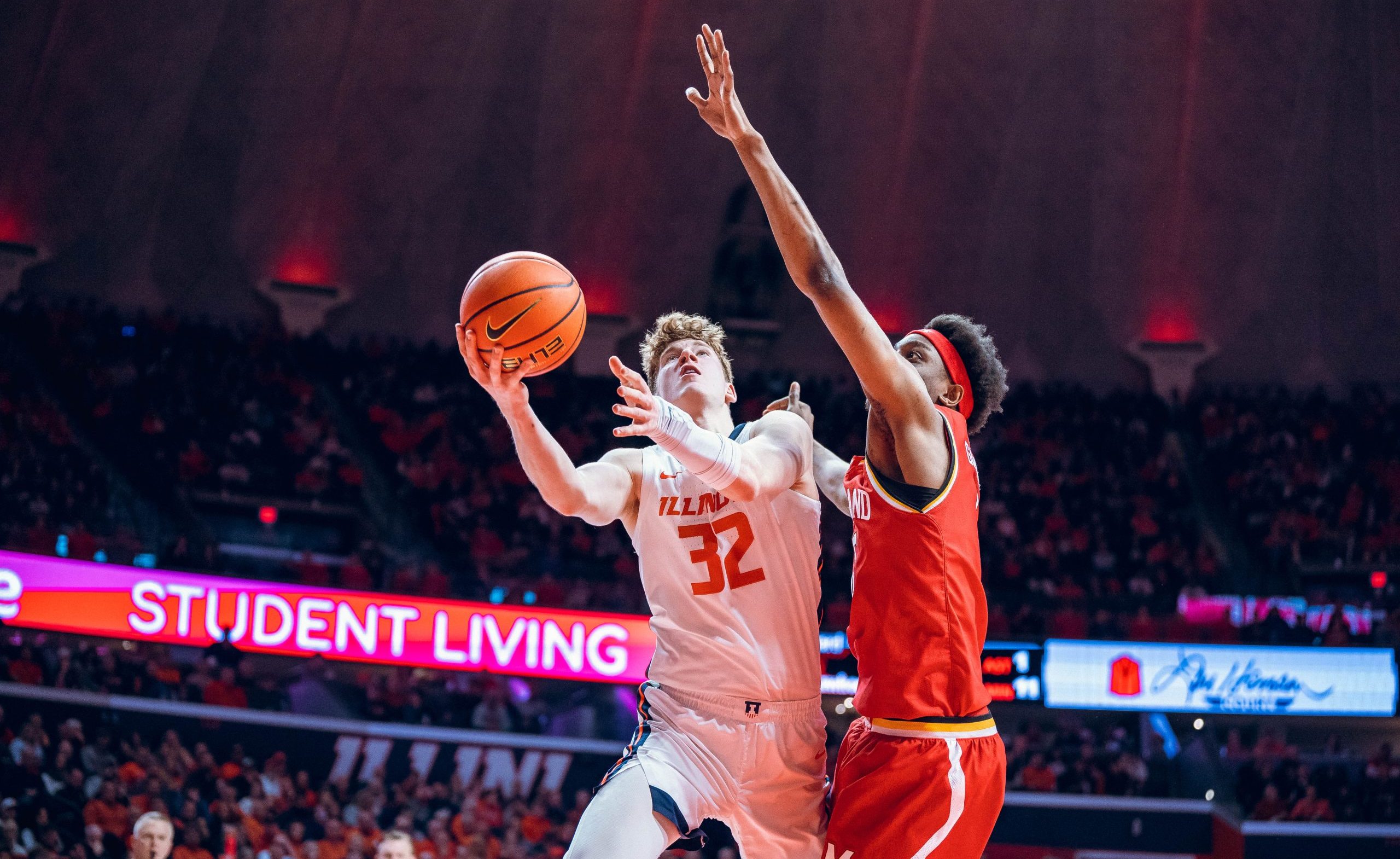 Terrapins Stun Ivisic-less Illini, 91-70