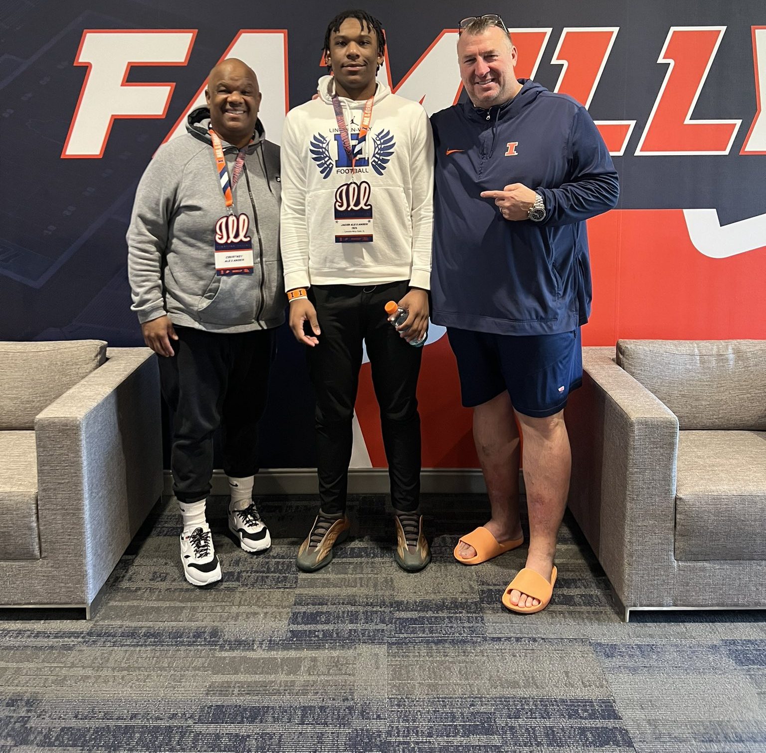 Ked's Recruiting Roundup:  Illinois Football Lands Another Big In-State Prep Jacob Alexander