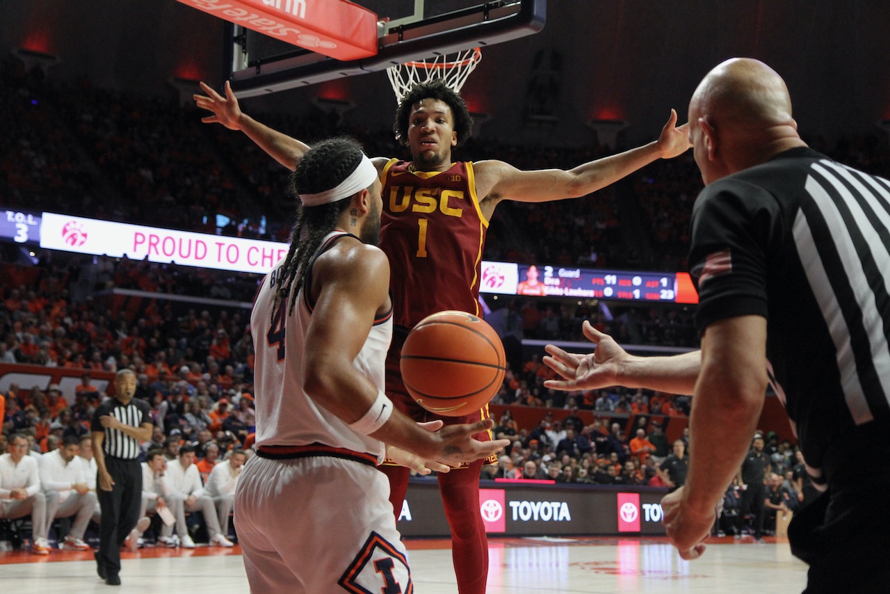 ‘They whipped us’: Underwood Upset Over USC Physically Manhandling No. 13 Illini