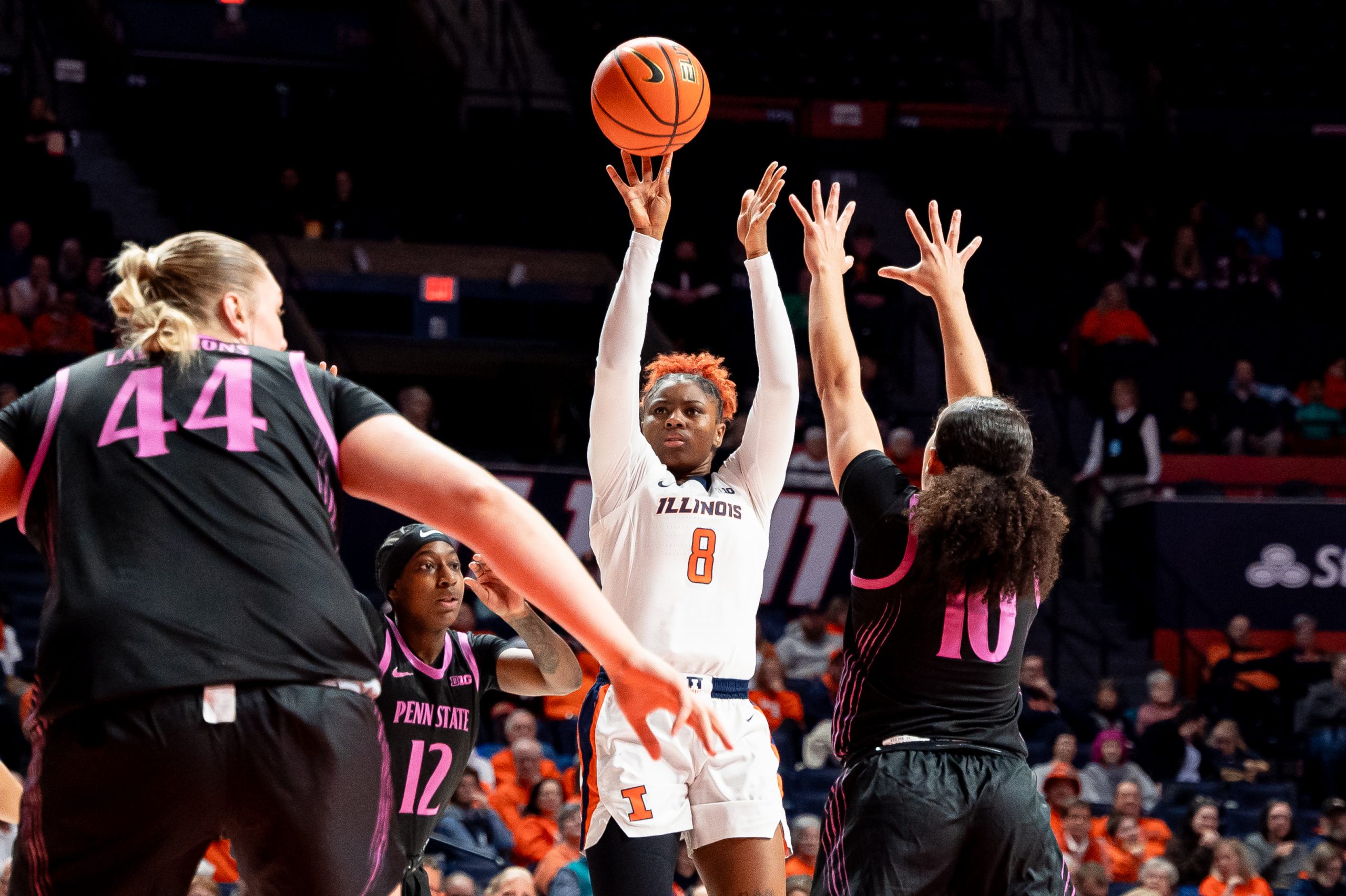 Late Illini Surge Tops Lions 67-55, Runs Win Streak To Seven