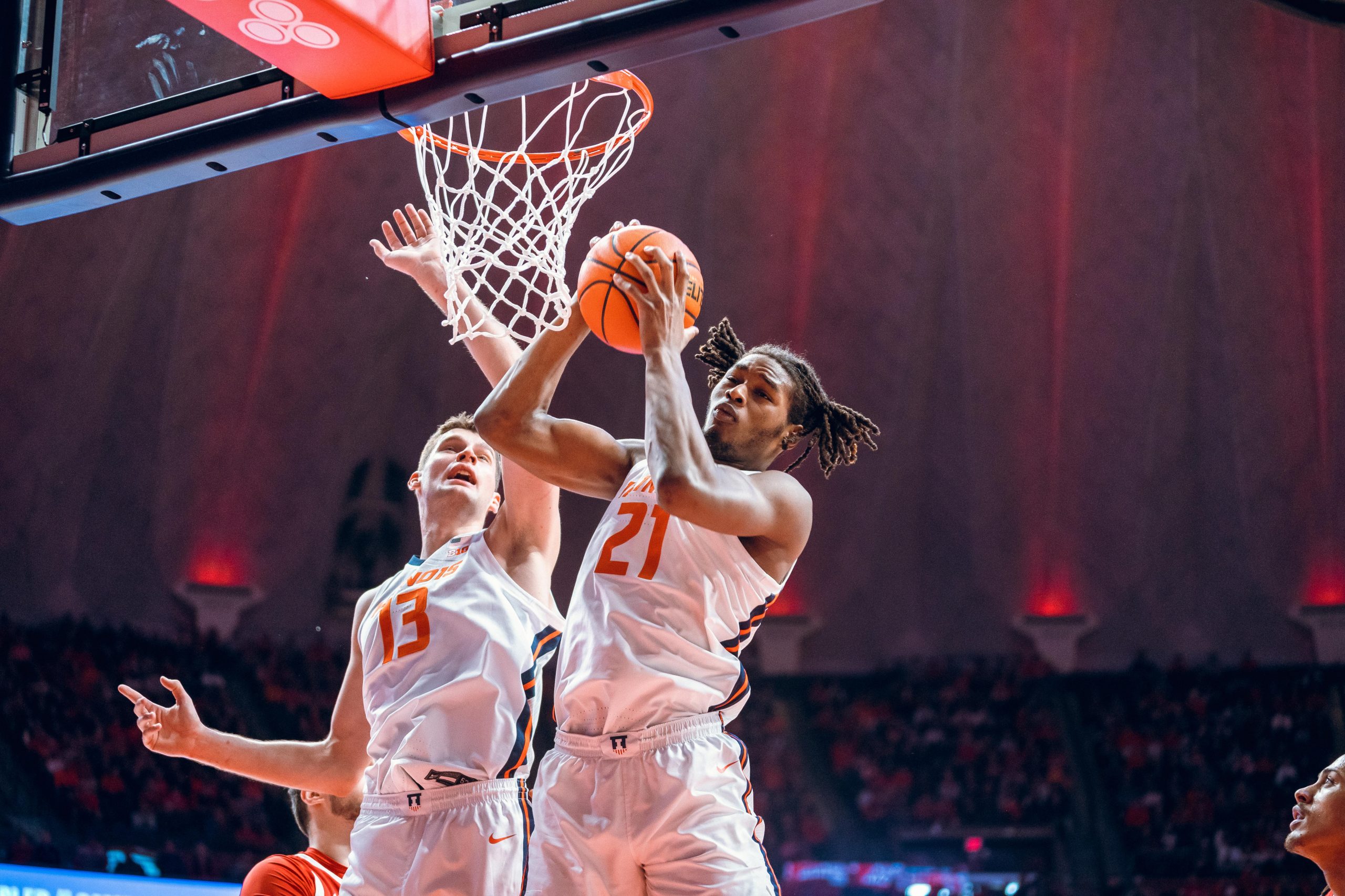 ‘Momo just goes and gets them all’: How Morez Johnson’s Rebounding Led Illini over Ohio State