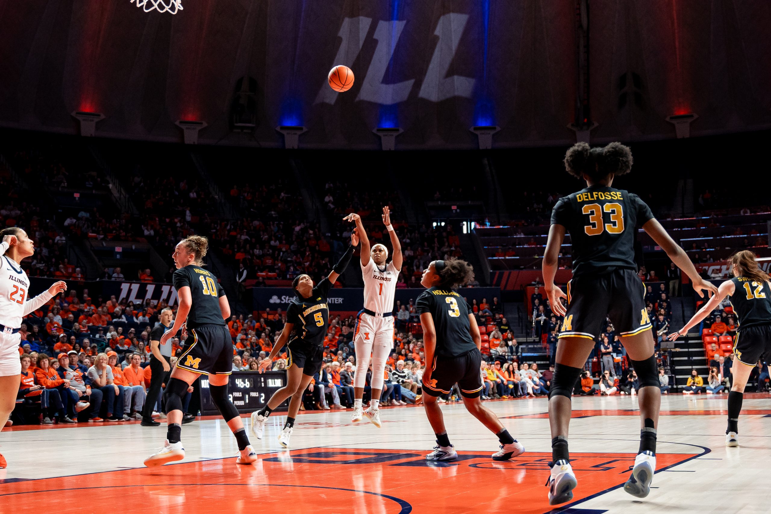 Illini See Fourth-Quarter Lead Evaporate vs. Michigan’s Late Energy