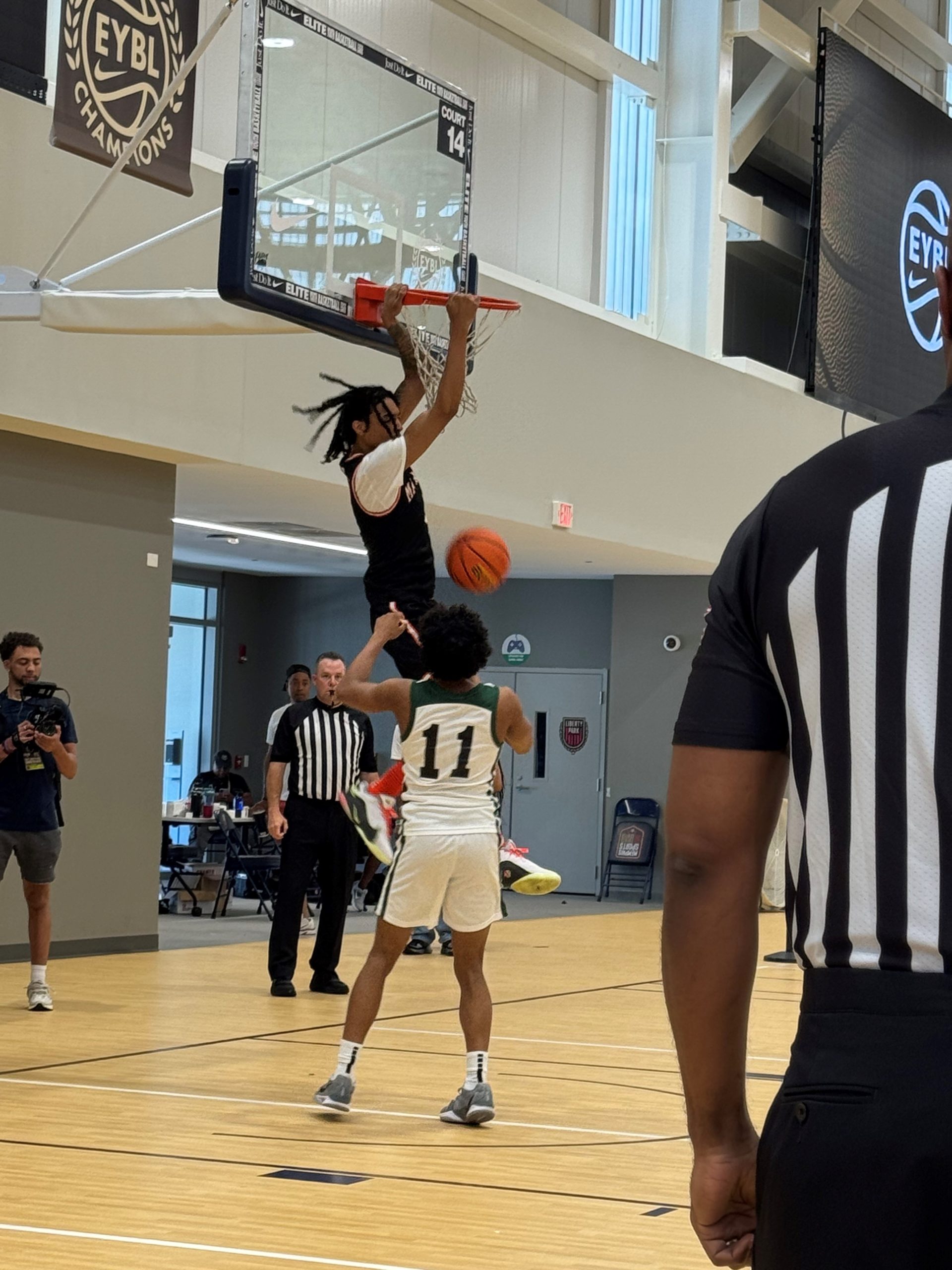 Heat Checks & Hail Marys - EYBL Memphis - Lincoln Williams