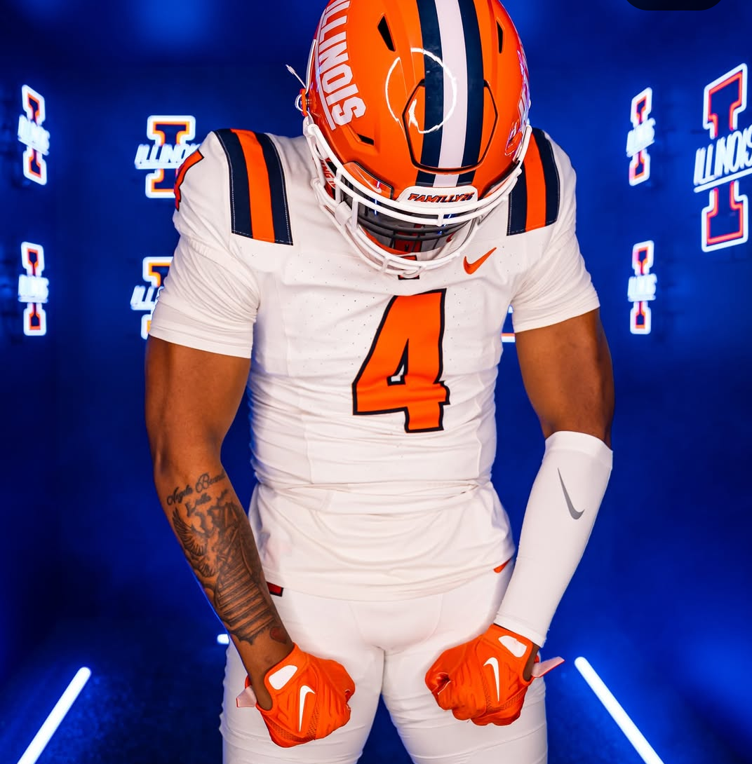 Football Recruiting Spotlight on Kayden Bennett