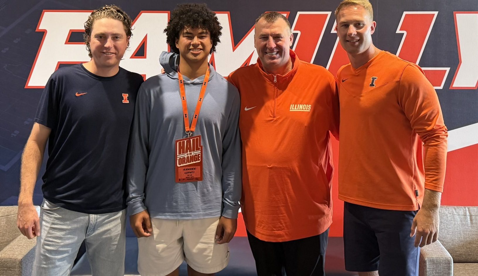 Ked's Recruiting Roundup: One-on-One With Illini 2027 QB Commit Kamden Lopati