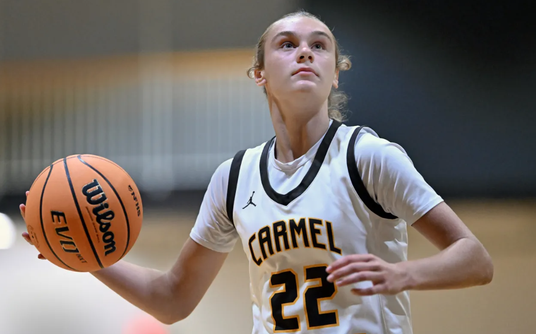 Ked's Recruiting Roundup: lllini Legacy - Lucas Johnson’s Daughter Liv Earning Her Own Spotlight on the Hardwood