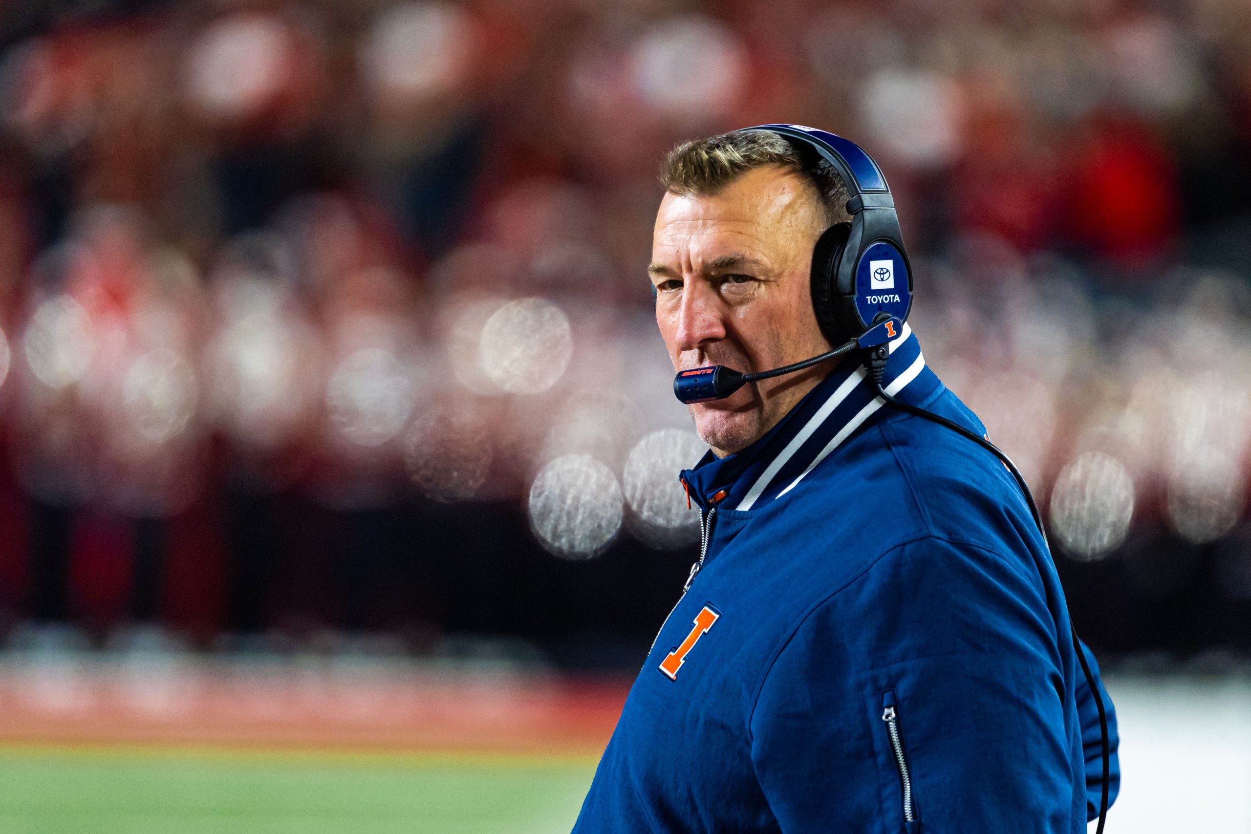 Bielema Promises “offseason corrections” Following 27-10 Loss at Wisconsin