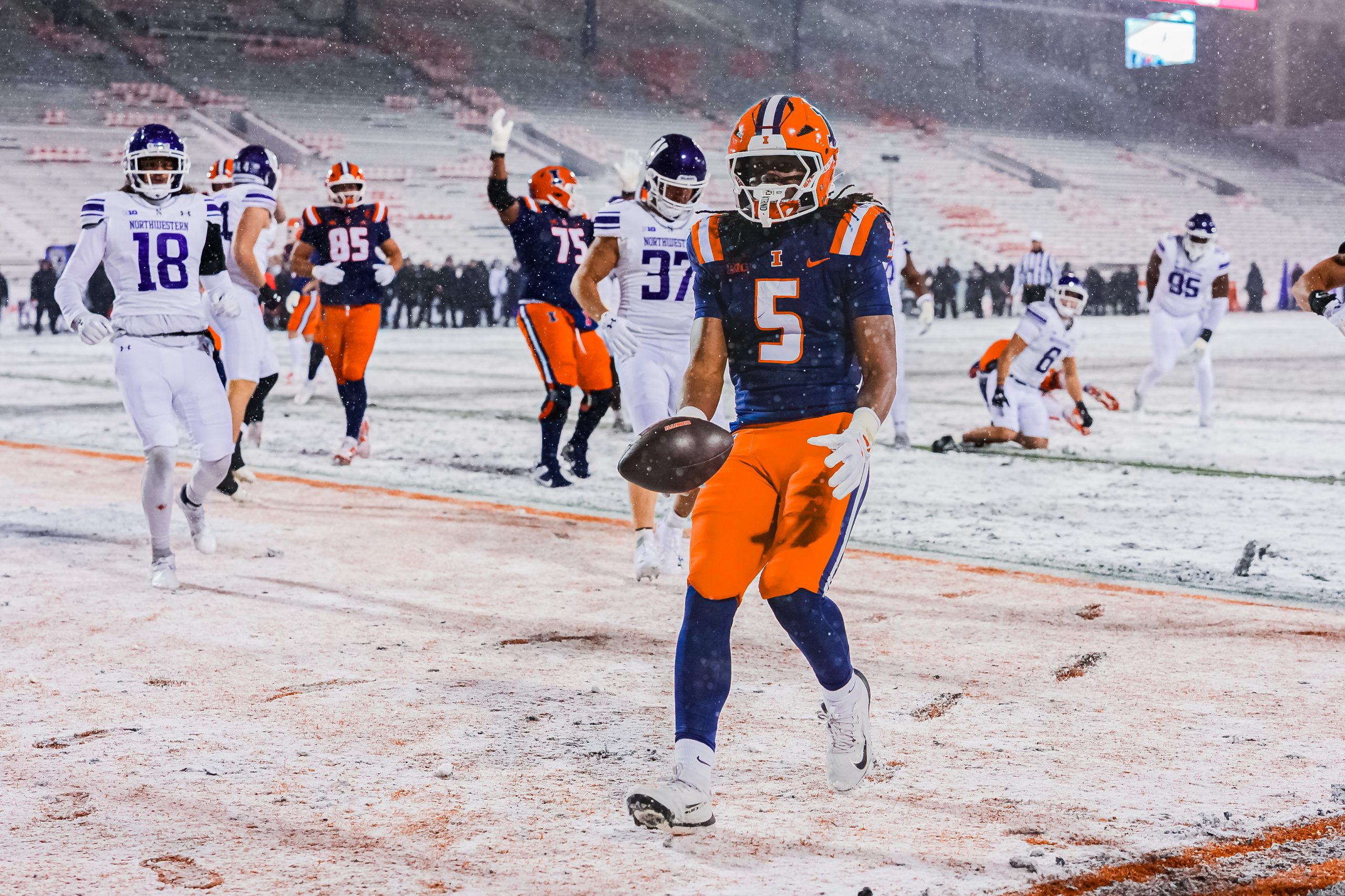 Illini Beat Snow, Wildcats to Keep The Hat