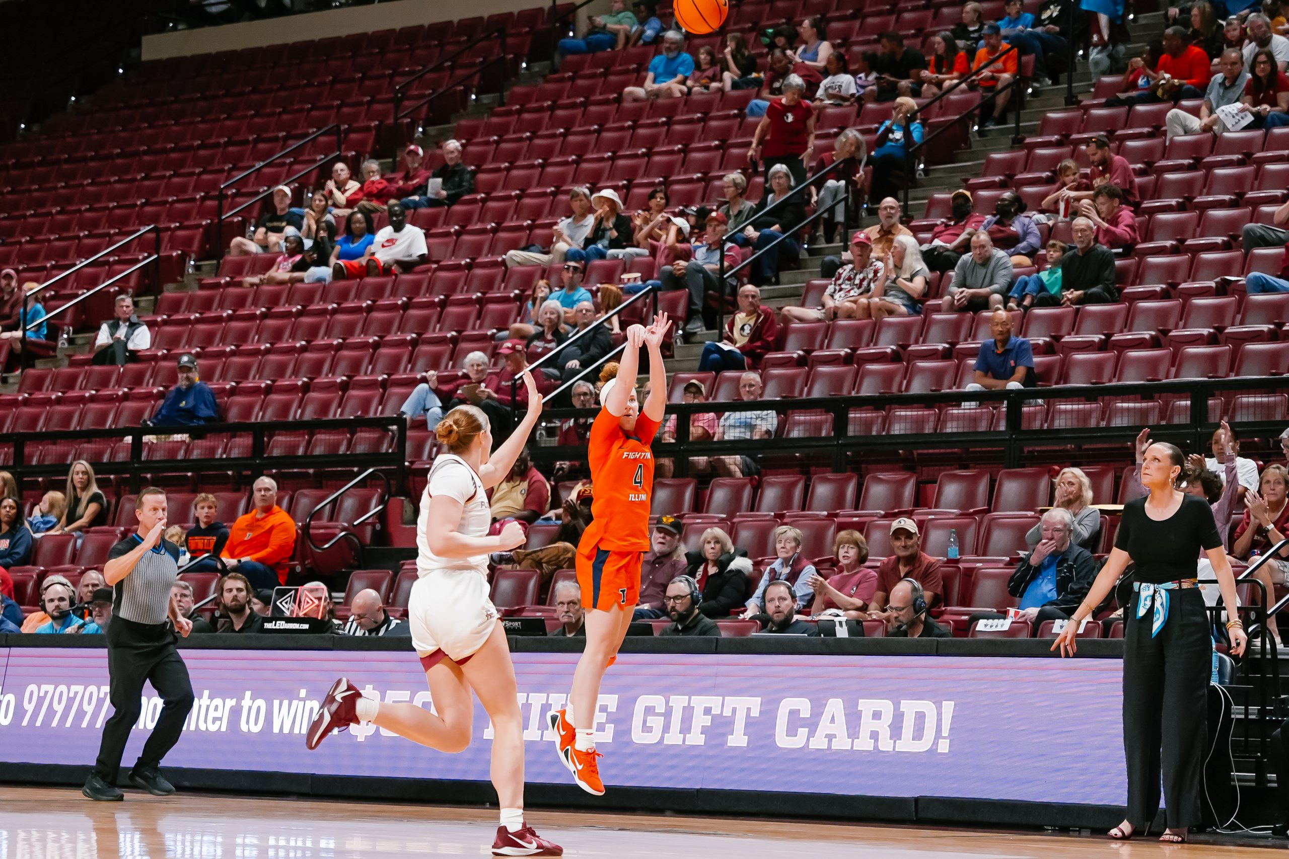 Dolan's Career Day Paces Illini Past Florida State, 86-63