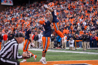 Illini LT J.C. Davis Opting Out of Music City Bowl
