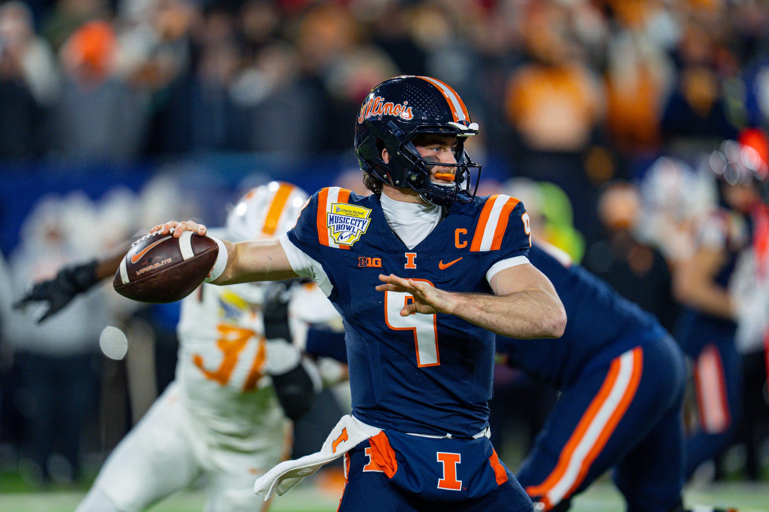 Music To Altmyer’s Ears: Illini QB Bookends Career With Similar Game-Winning Drive