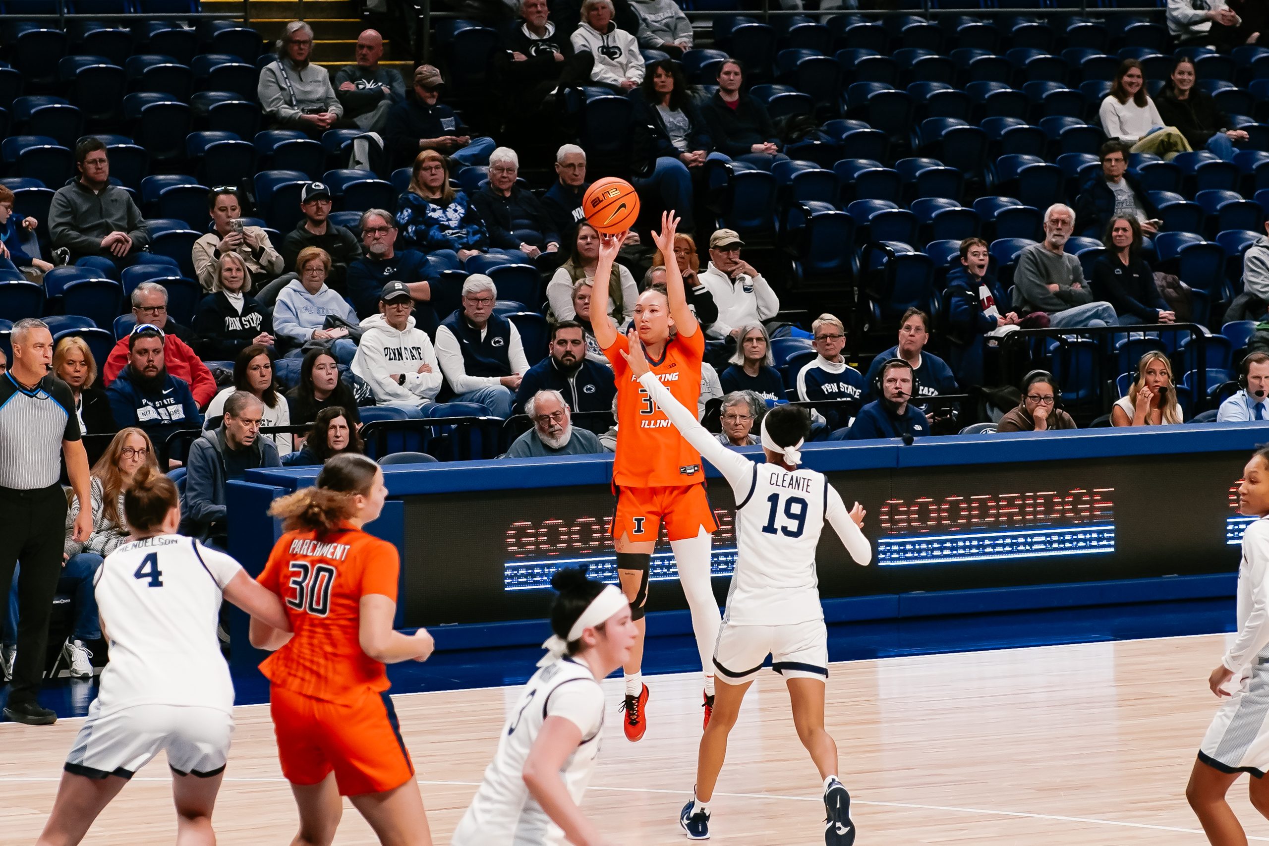 Webber Nets Career High in Homecoming Game as Illini Rout Penn State