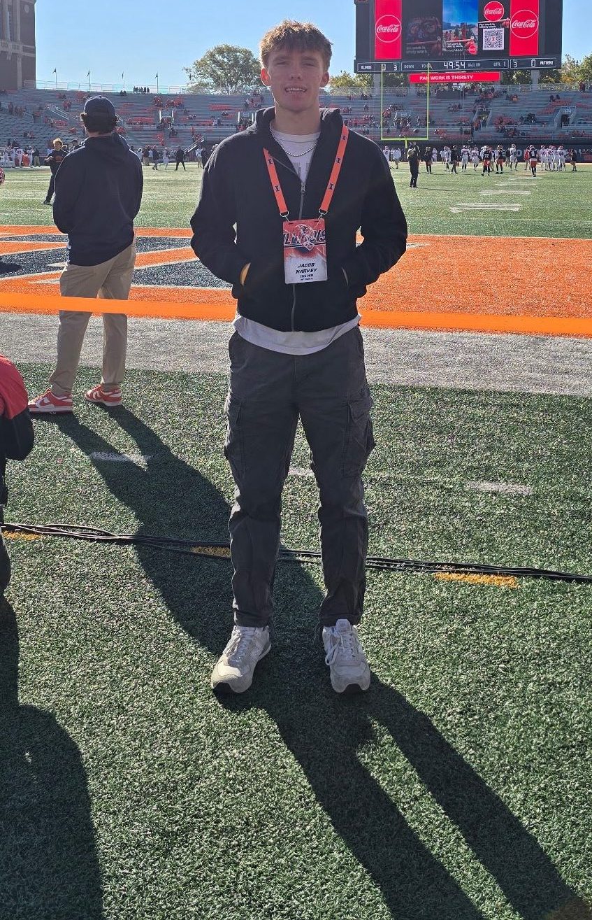 Ked's Recruiting Roundup: Illinois Invades Illinois State Territory for Wide Receiver Jacob Harvey