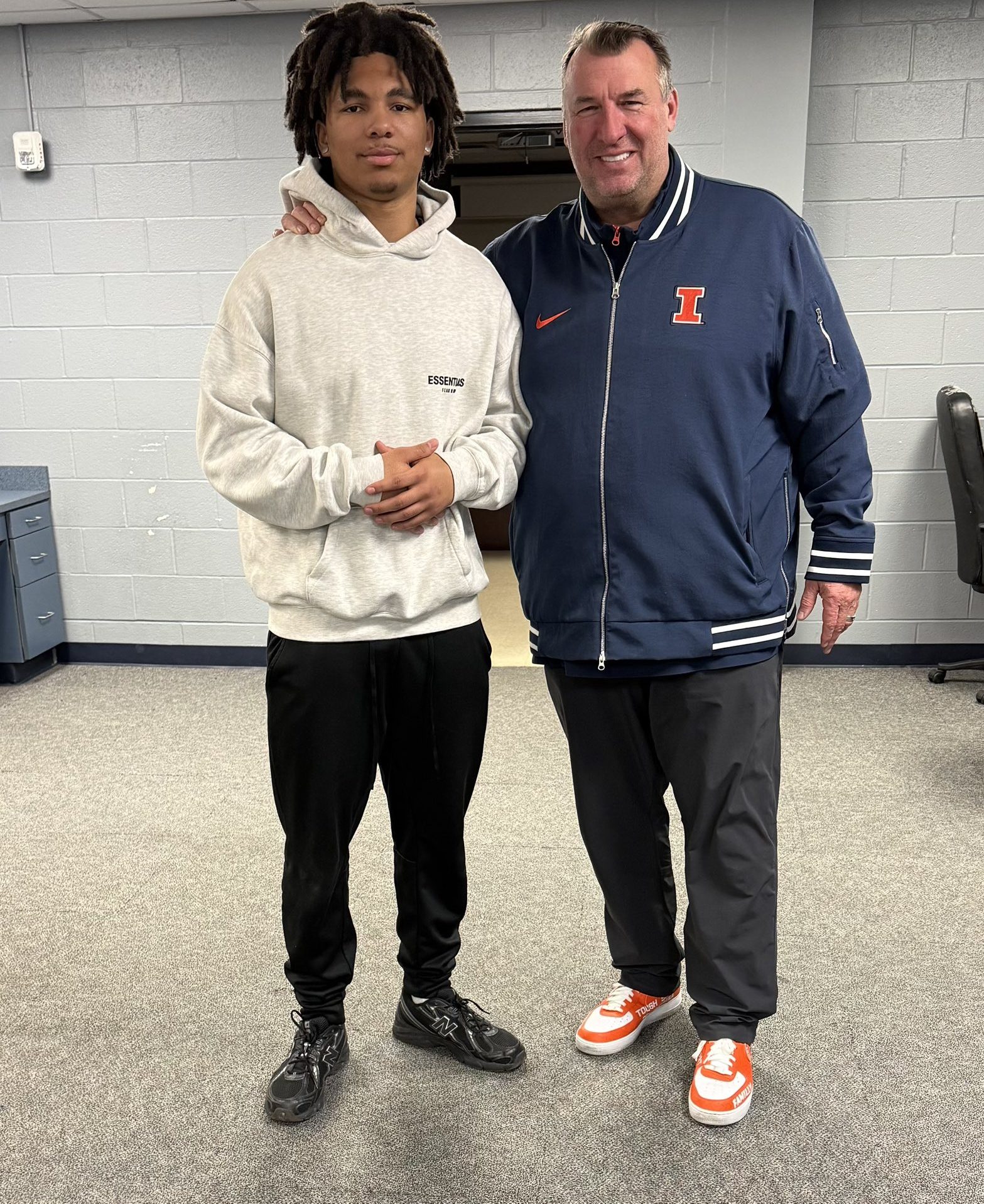 Ked's Recruiting Roundup: Illinois Targets Fast-Rising 2027 LB Anthony James