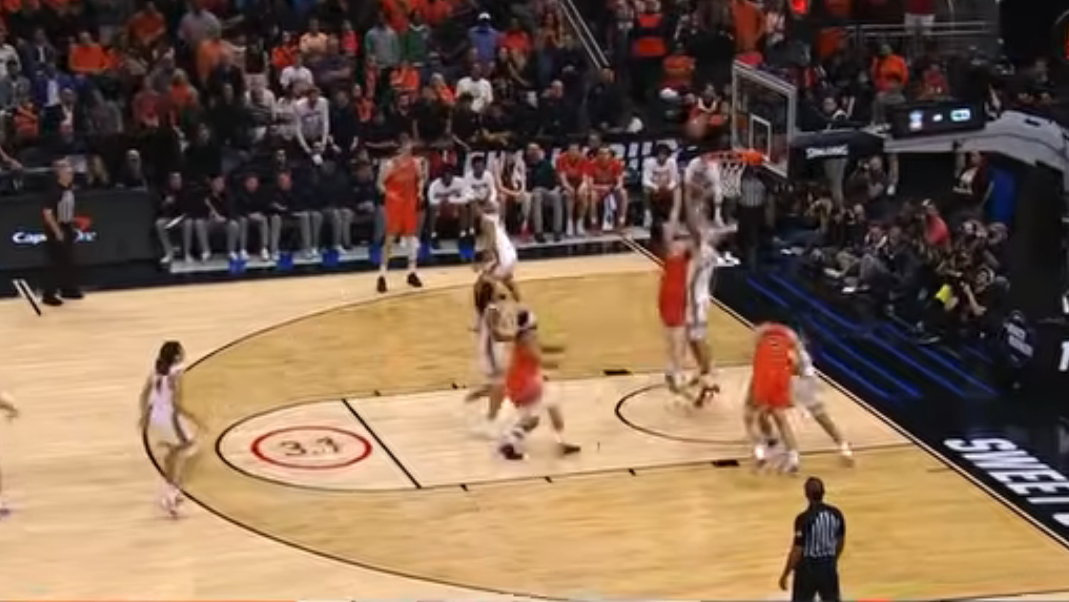 Watch: (3) Illini vs. (2) Houston NCAA South Regional Semifinal Highlights